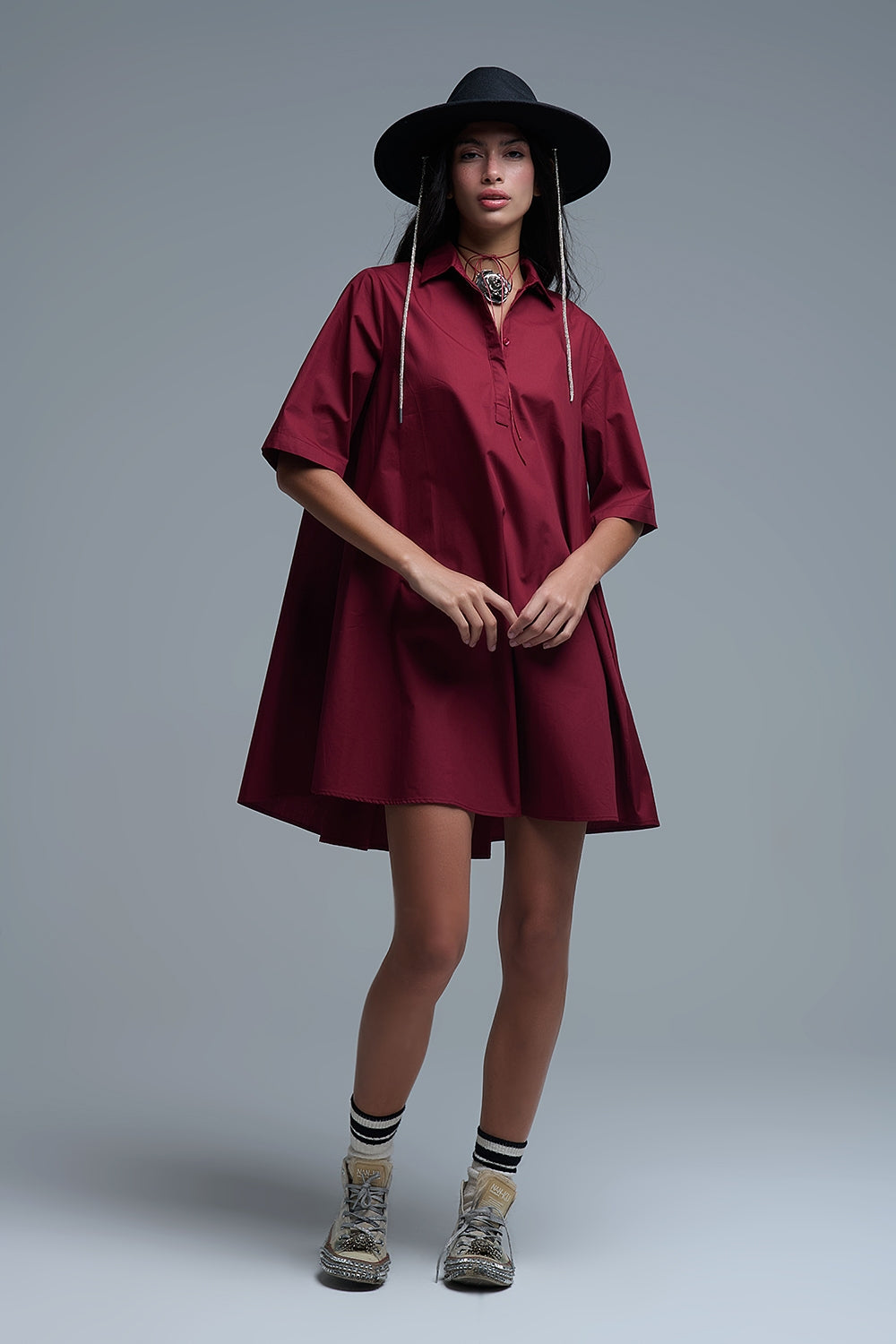 Vestido oversize de popelina de manga 3/4 burdeos Q2