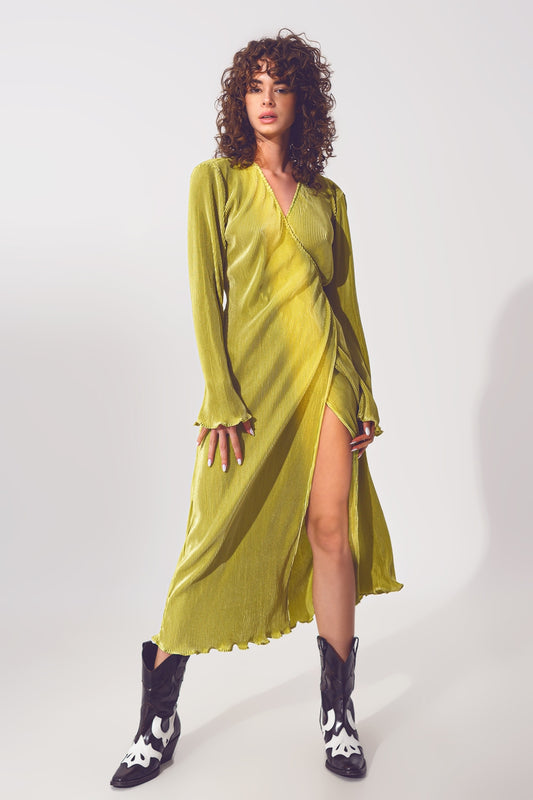Q2 Vestido plisado de satén cruzado en verde